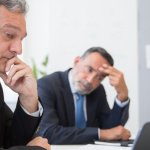 Negocjuj z głową, nie z adrenaliną: strategie spokojnej skuteczności w biznesie