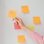 Deleguj mądrze, miej kontrolę: jak budować zespół, który dowozi