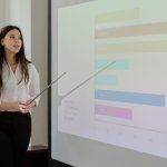 Od slajdów do decyzji: jak tworzyć prezentacje biznesowe, które przekonują i sprzedają