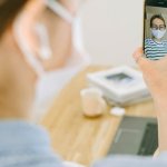 Twoja twarz to klucz: Praktyczny przewodnik po rozpoznawaniu twarzy w smartfonach — jak to działa i jak korzystać bezpiecznie